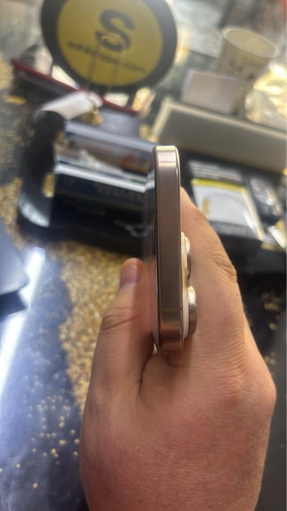 İPhone 16 pro 128gb çöl titanıum - 5