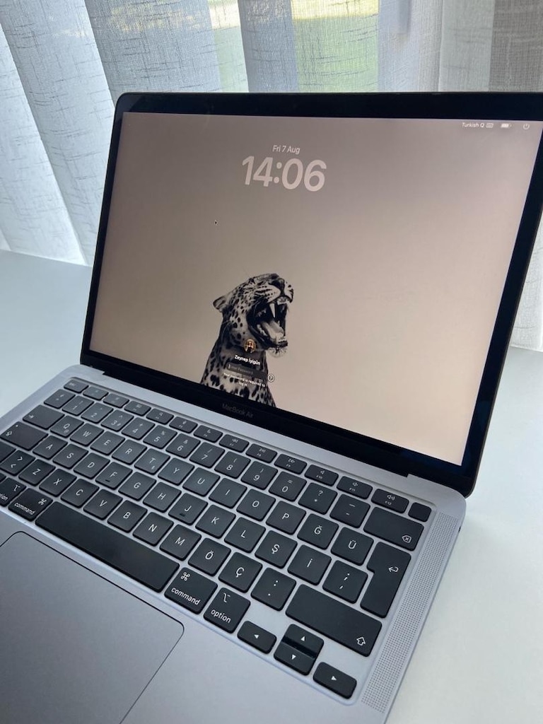 Macbook Air M1 8GB Memory 512GB Hafıza - 10