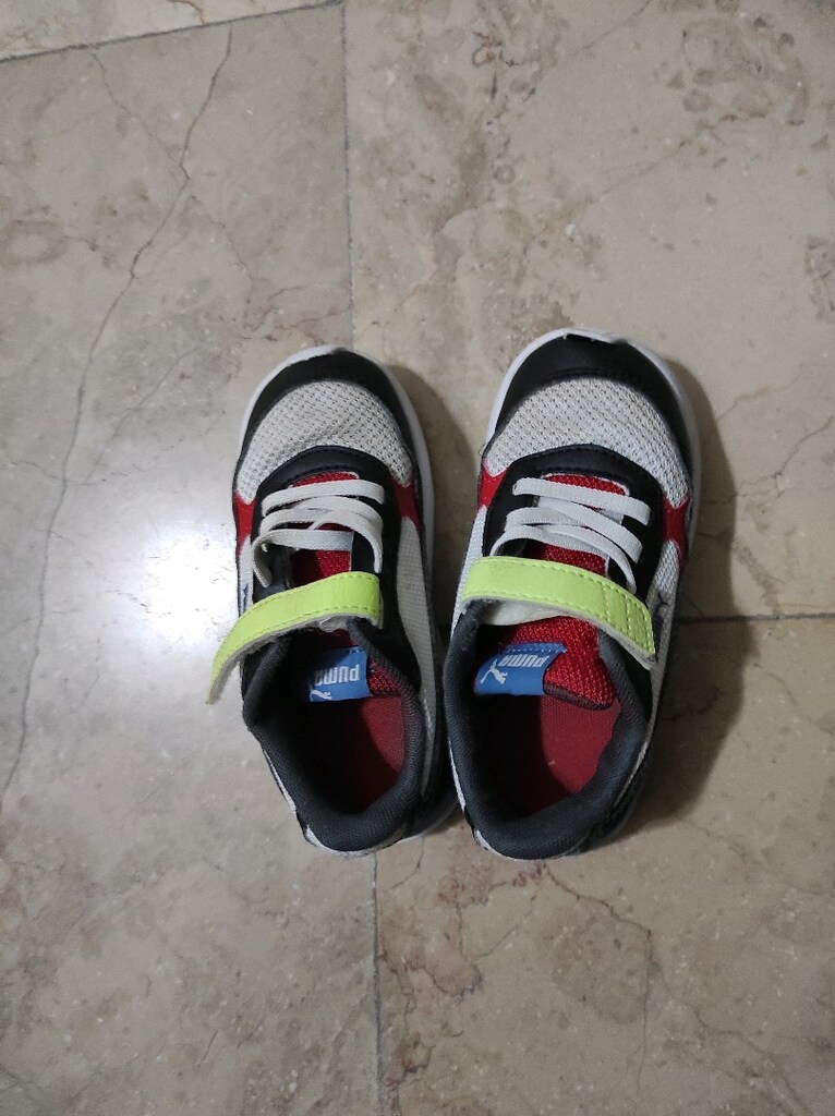 Puma Çocuk Spor Ayakkabı 25 Numara Temiz Kullanılmış - 2