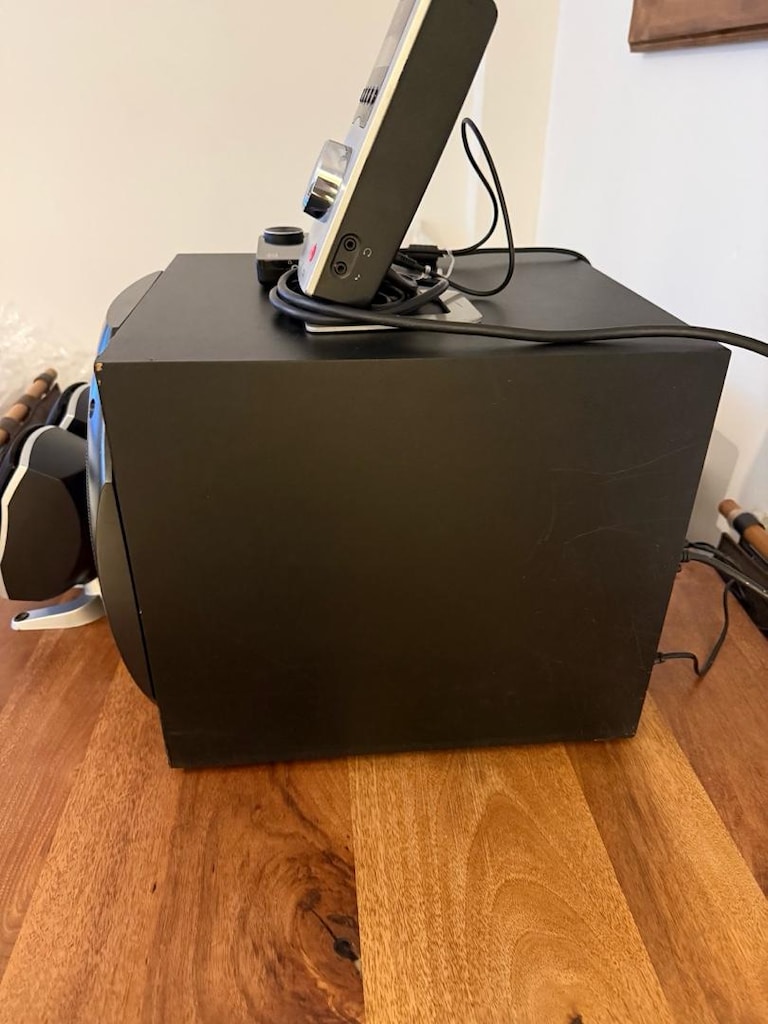 Logitech z5500 (eski tip) - 3