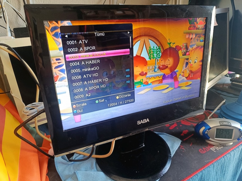 SABA LED HDMI VGA USB Monitör& TV 17" - 3