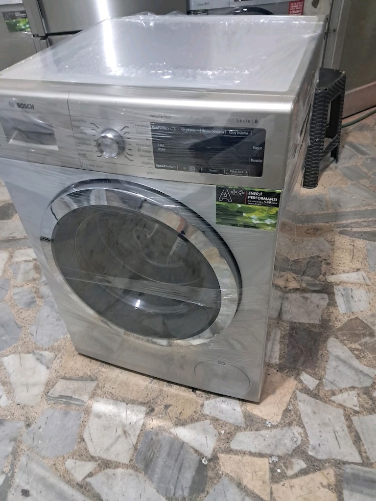 sıfır gibi bosch marka 9kloluk camaşır makinesi 9.500tl - 10