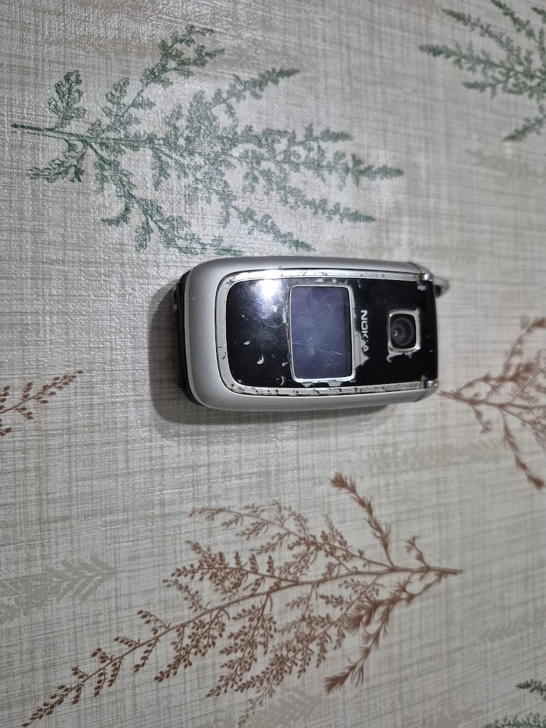 NOKIA KAPAKLI TELEFON SORUNSUZ ÇALIŞIYOR