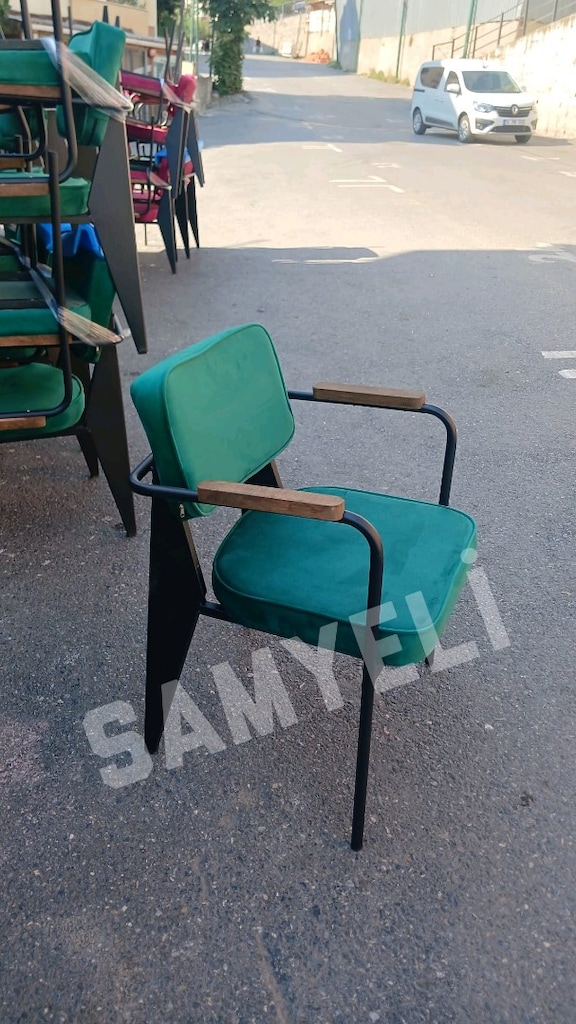 YEŞİL ERGO SANDALYE MODELİ - 3