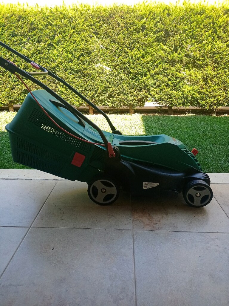 BOSCH ARM 37 ELEKTRİKLİ ÇİM BİCME MAK. - 5