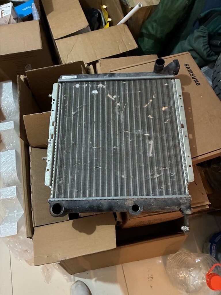 Broadway, Reno 1.4-1.6 motor radyator - 2