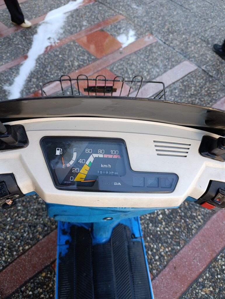 Honda kinetic dx 1999 model - 5