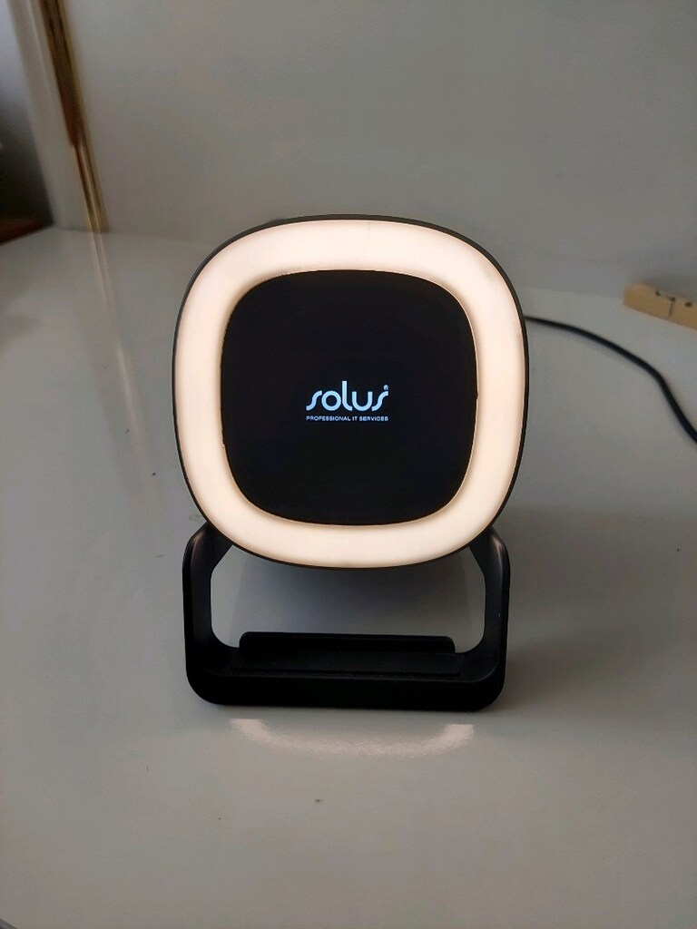 Bluetootlu hoparlör ve kablosuz şarj ünitesi - 3