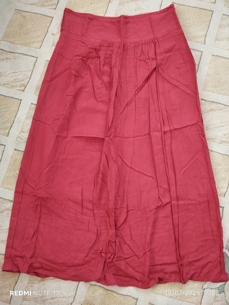 batik marka 38 beden etek 1 2 kez kullanıldı - 2