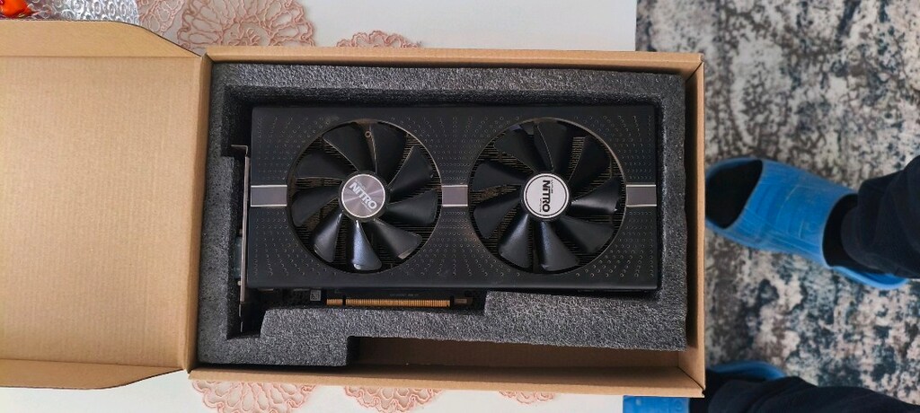 8gb SAPPHİRE NİTRO RX 570 256 BİT GDDR5 GAMİNG Rgb.( Montaj dahil) - 2