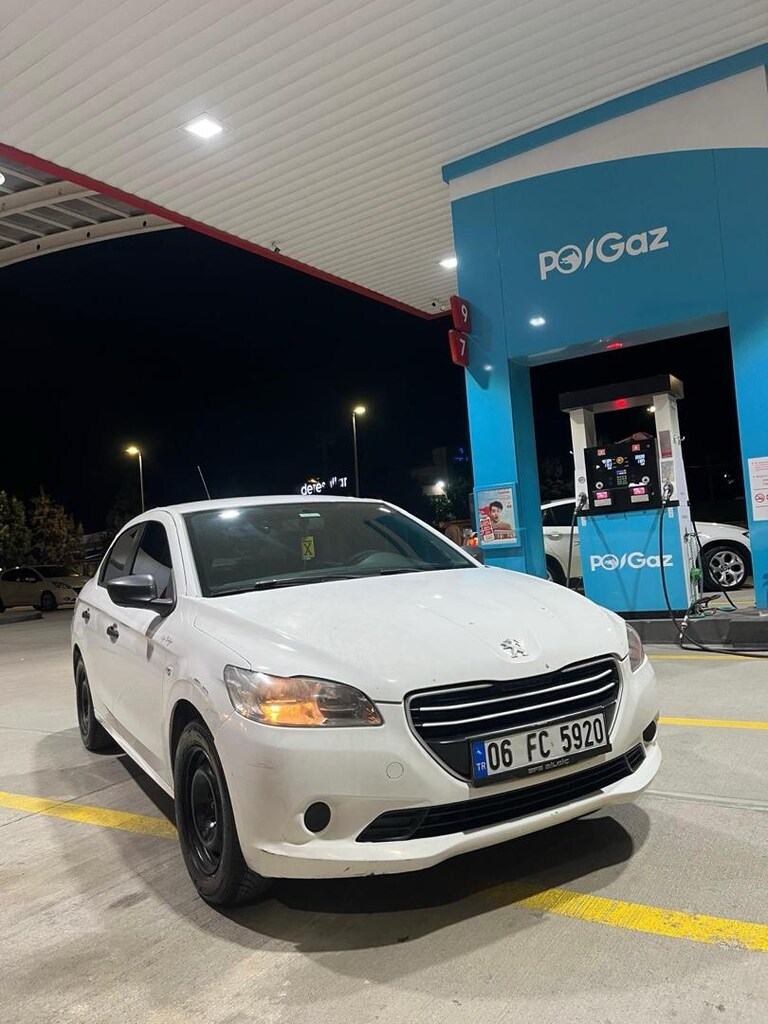 2013 model peugeot 301 - 2
