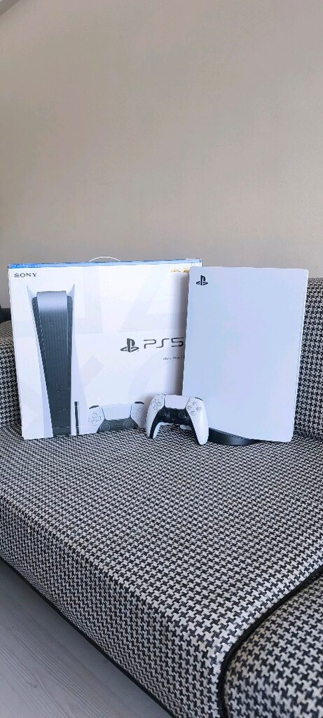 PlayStation 5 ve 1 adet kol - 2