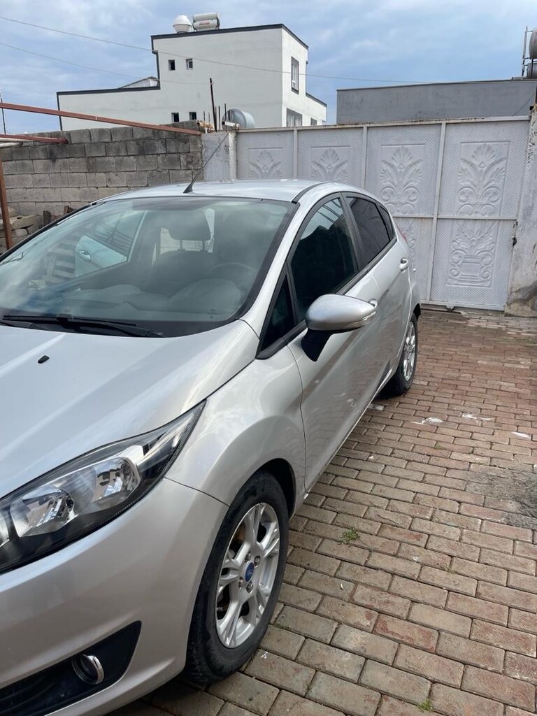 ford fiesta 1.6 benzin lpg otomatik - 12
