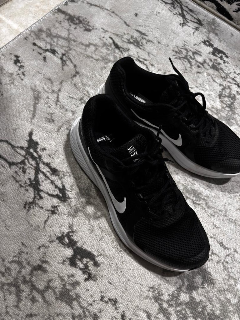 Nike - 2