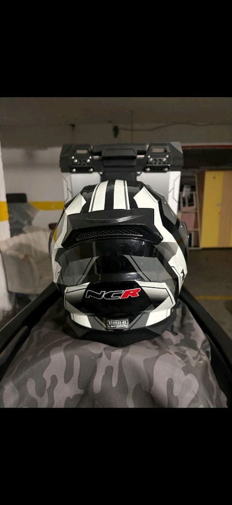 ncr kask xl beden sadece 2200 ufak pazarlık vardır - 3