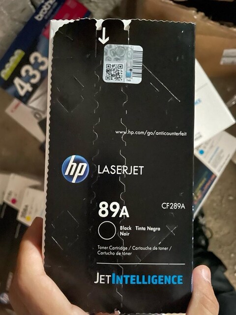 HP toner orjinal sıfır kutusunda hiç kullanılmadı.