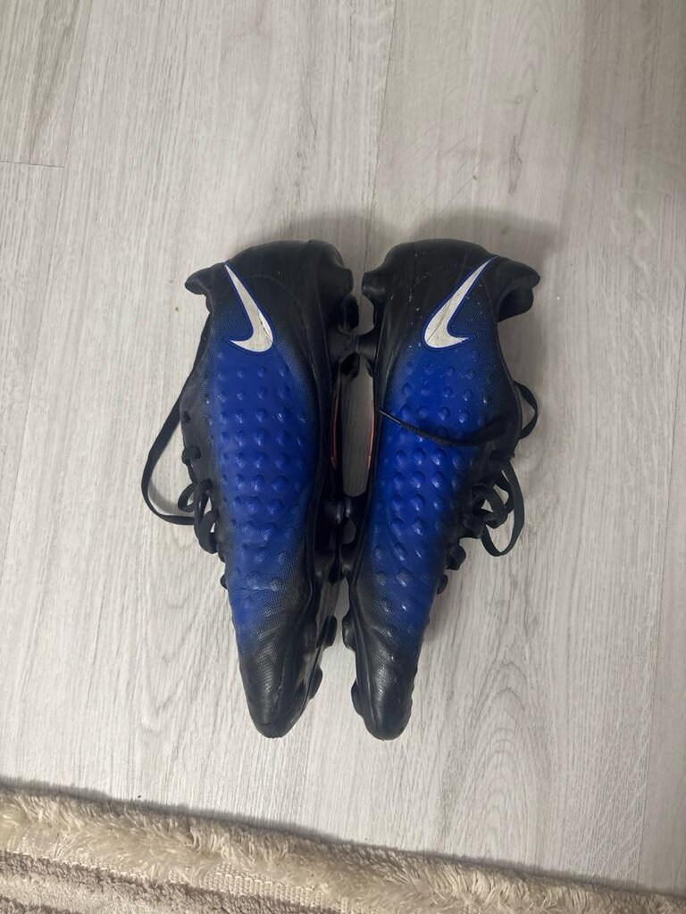 Nike krampon - 3