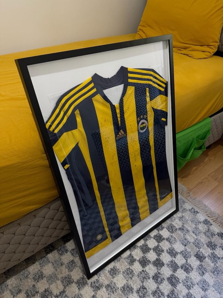 Fenerbahçe 2015-2016 Sezonu İmzalı Çerçeveli Forma - 6