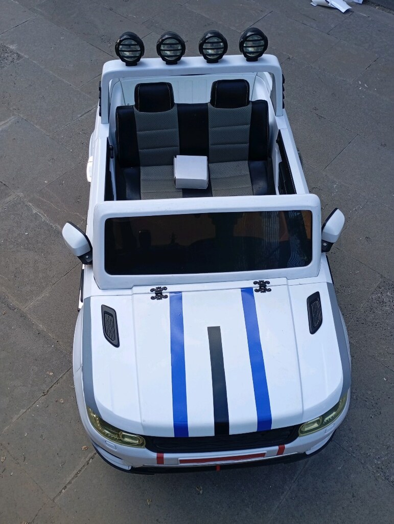 Akülü Araba 4x4 Jeep - 6
