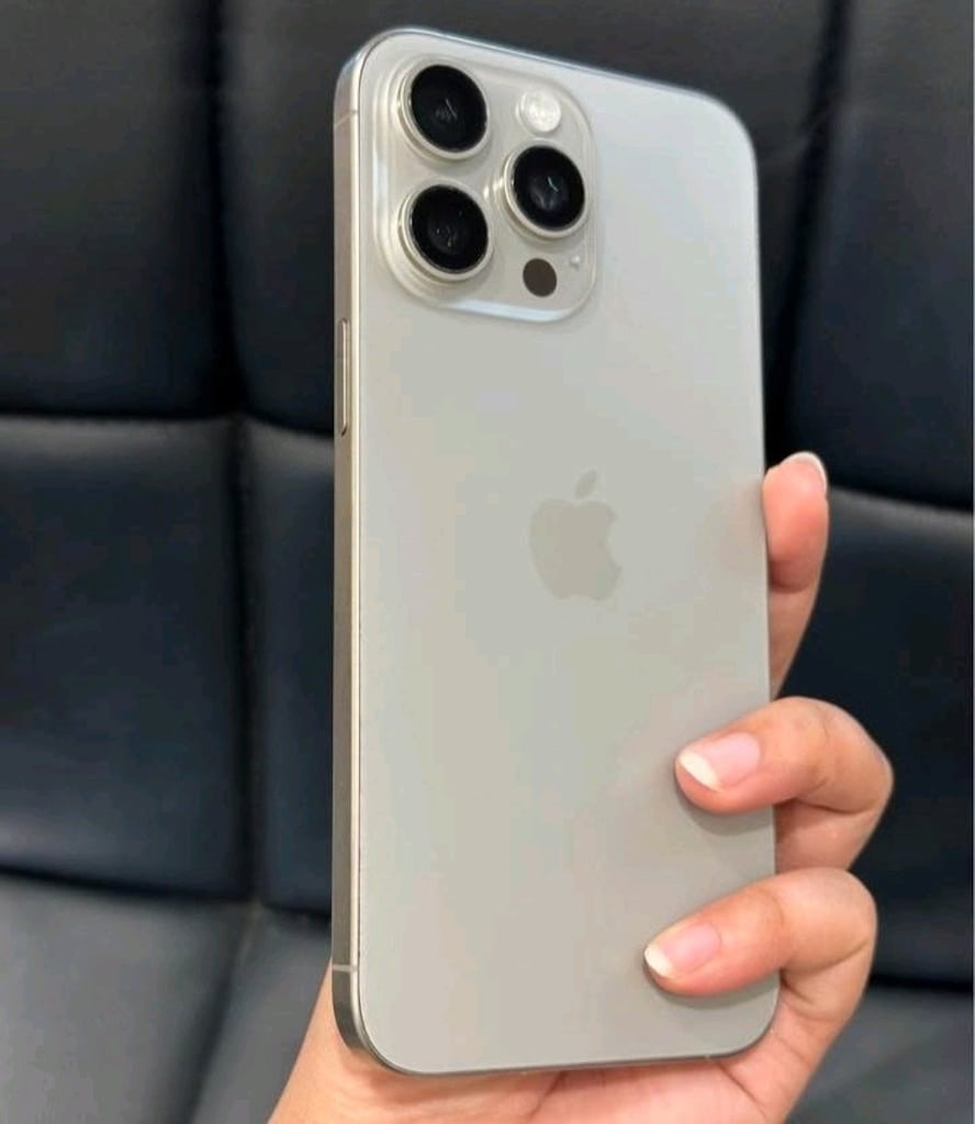 İlk Sahibinden İPhone 15 Promax