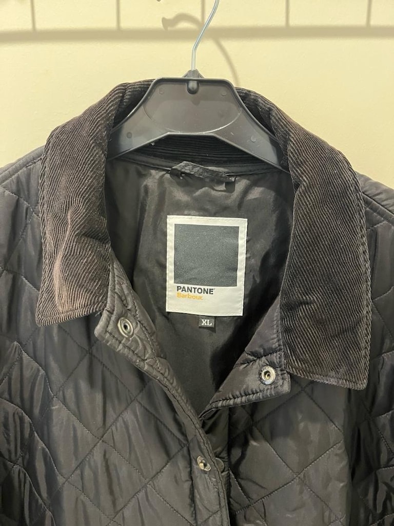 Orijinal Barbour Pantone Serisi Özel Koleksiyon Siyah Kapitone XL - 11