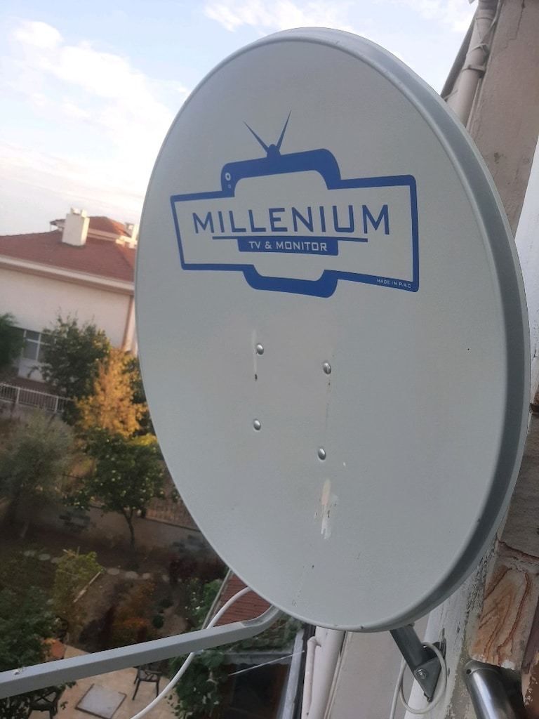 80 cm Canak Anten LNB Sıfır Gibi - 2