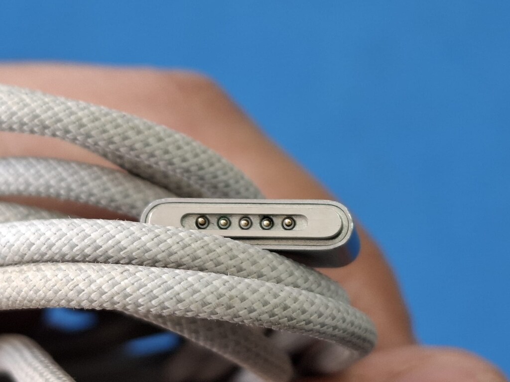 Apple MacBook USB-C - MagSafe 3 Kablosu (2 m) - Gümüş Rengi - 4
