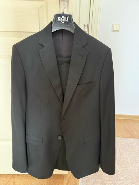 Kiğılı Slimfit 48 Beden Siyah Takım Elbise