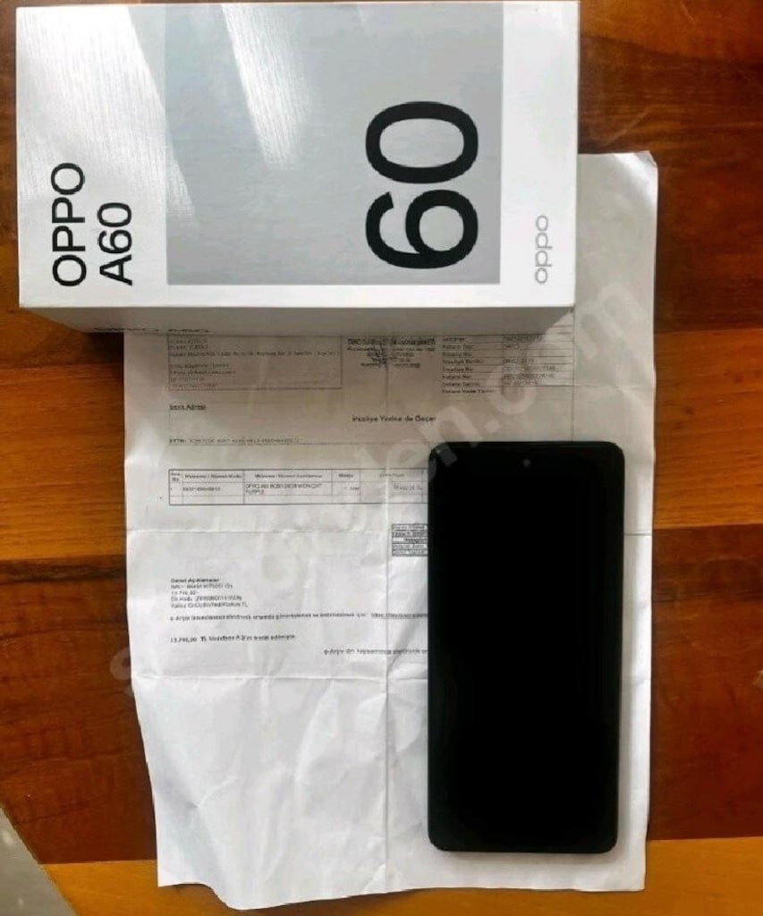 OPPO A60 128 GB - 2