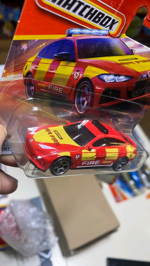Matchbox BMW i4 Police - 2