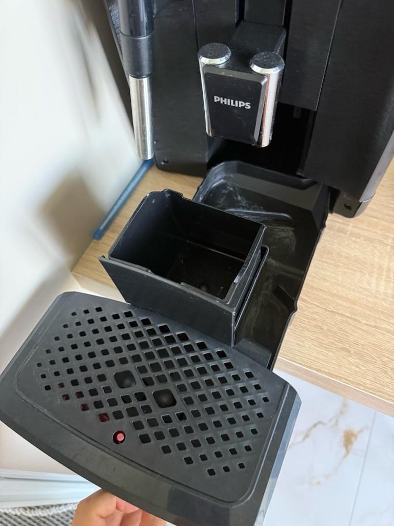 Philips 2200 Serisi Tam Otomatik Espresso Kahve Makinesi - 4