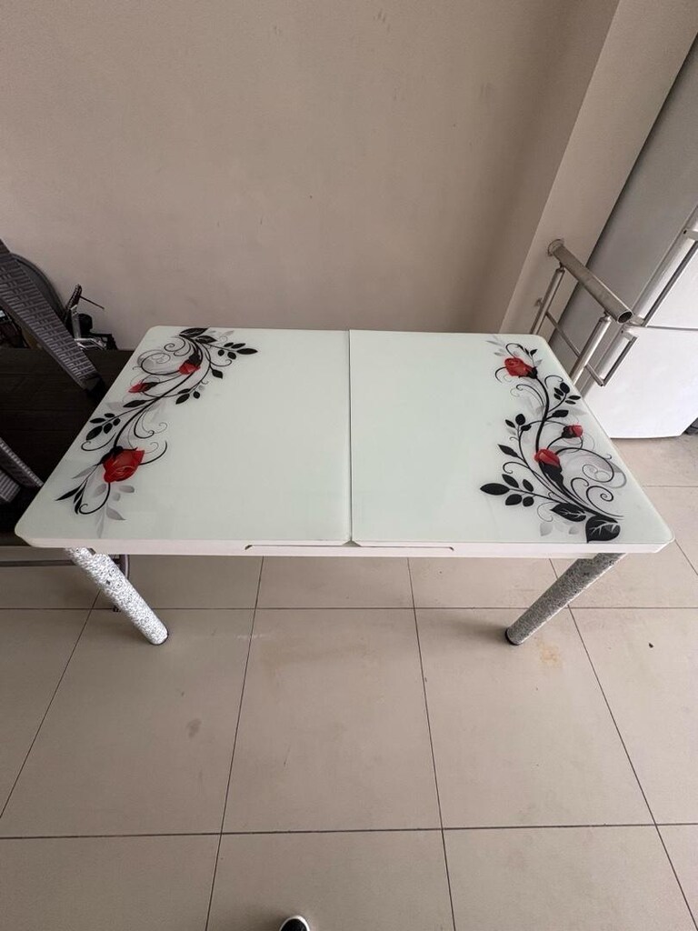 6 Kişilik Açılır Kapanır Yemek Masası - 2