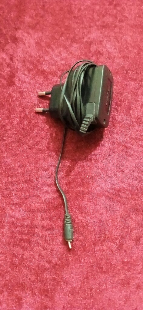 Nokia şarz cihazi - 2