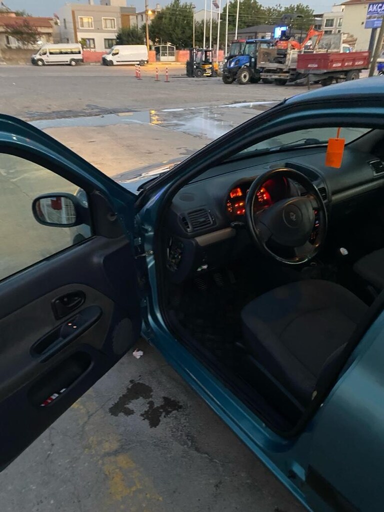 renault clio 1.2 16v - 2