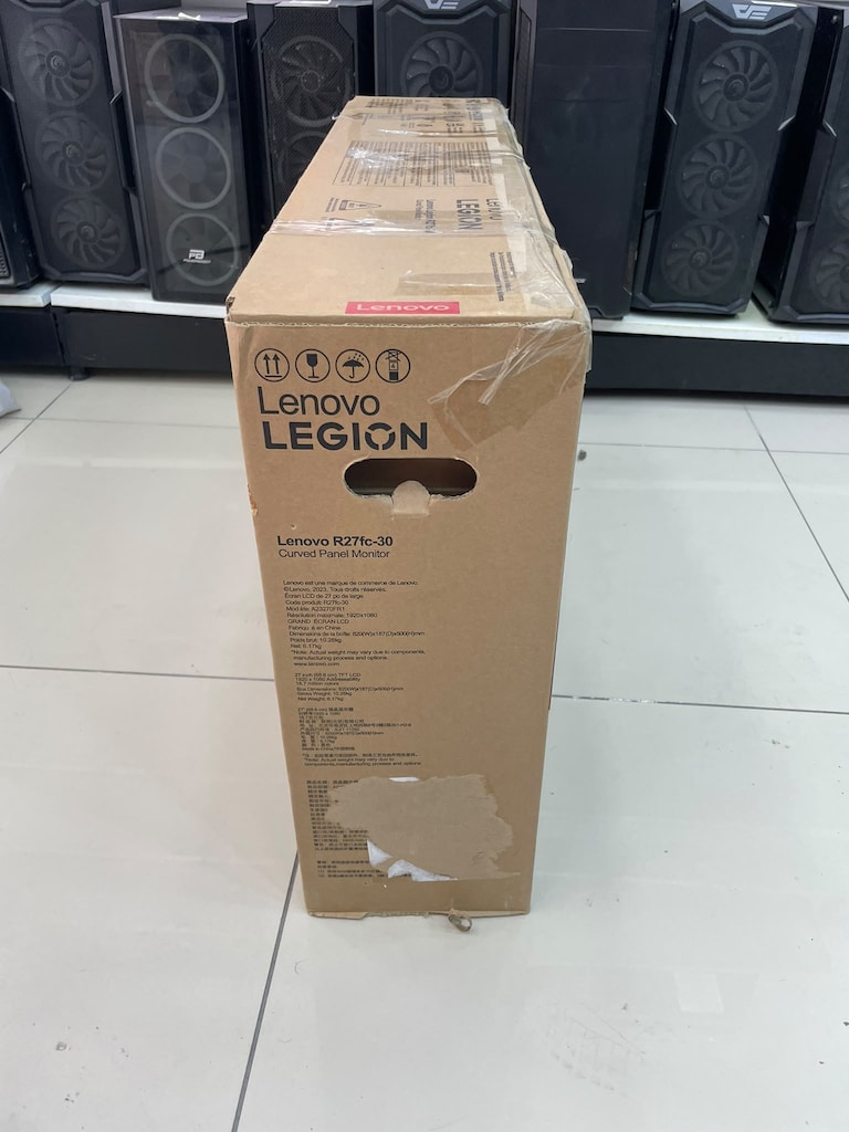 Lenovo Legion R27fc-30 27" 280Hz 0.5ms Curved Kavisli Gaming Monitör - 4