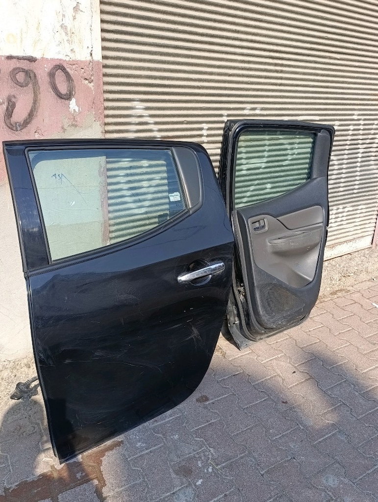 MİTSUBİSHİ L200 ORİJİNAL ARKA SAĞ SOL DOLU KAPILARI 2015-2020 - 3