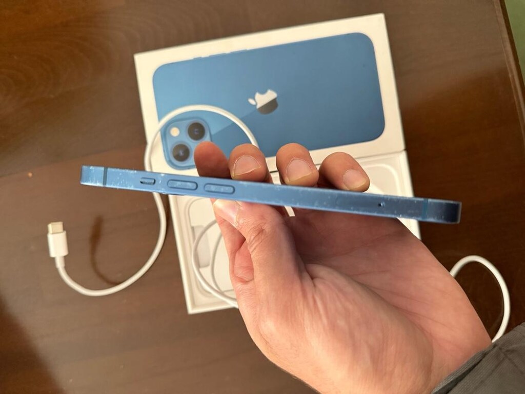 İphone 13 Kutu Fatura Kalbosuyla Mavi 74 Pil 128 GB Temiz TR - 5