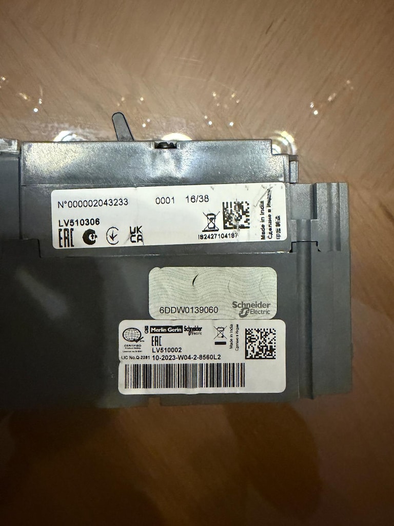 Schneider EasyPact CVS100B 3x80A Ayarlı Kompakt Şalter – LV510306 - 2