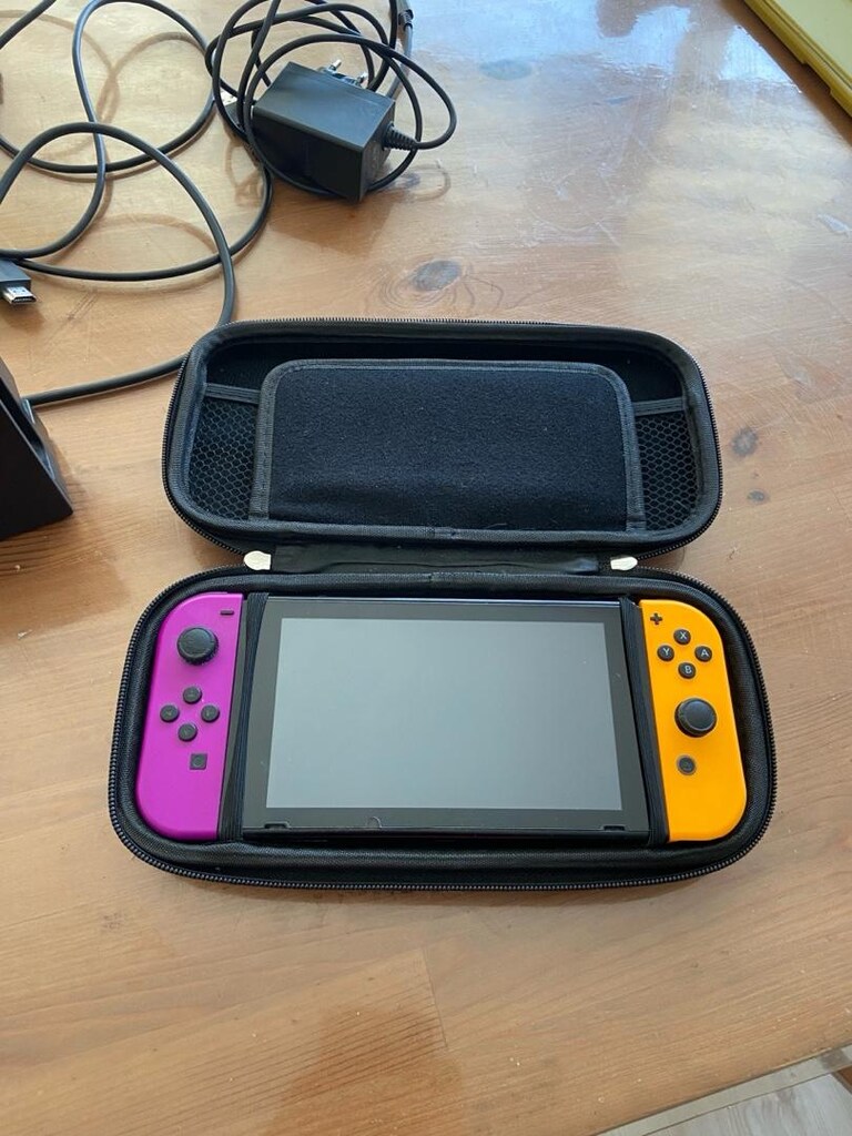 Nintendo switch + çantası - 3