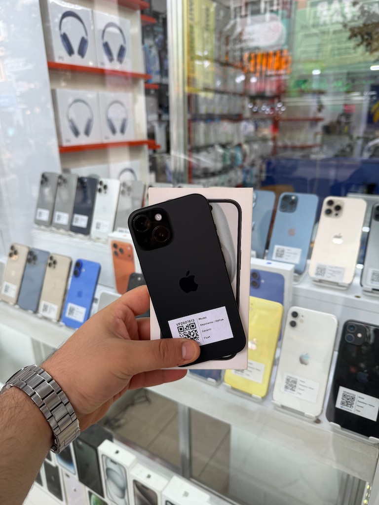 İPHONE 15 128GB PİL%83 SİYAH GARANTİLİ TR!