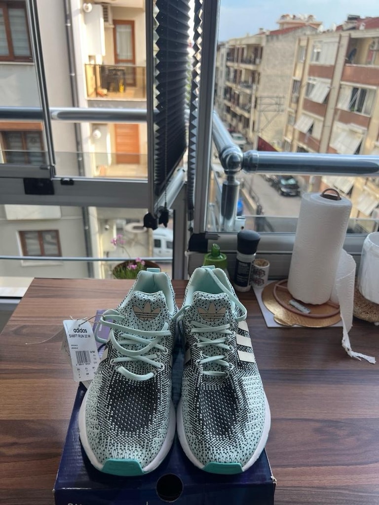 ADIDAS KADIN SPOR AYAKKABISI