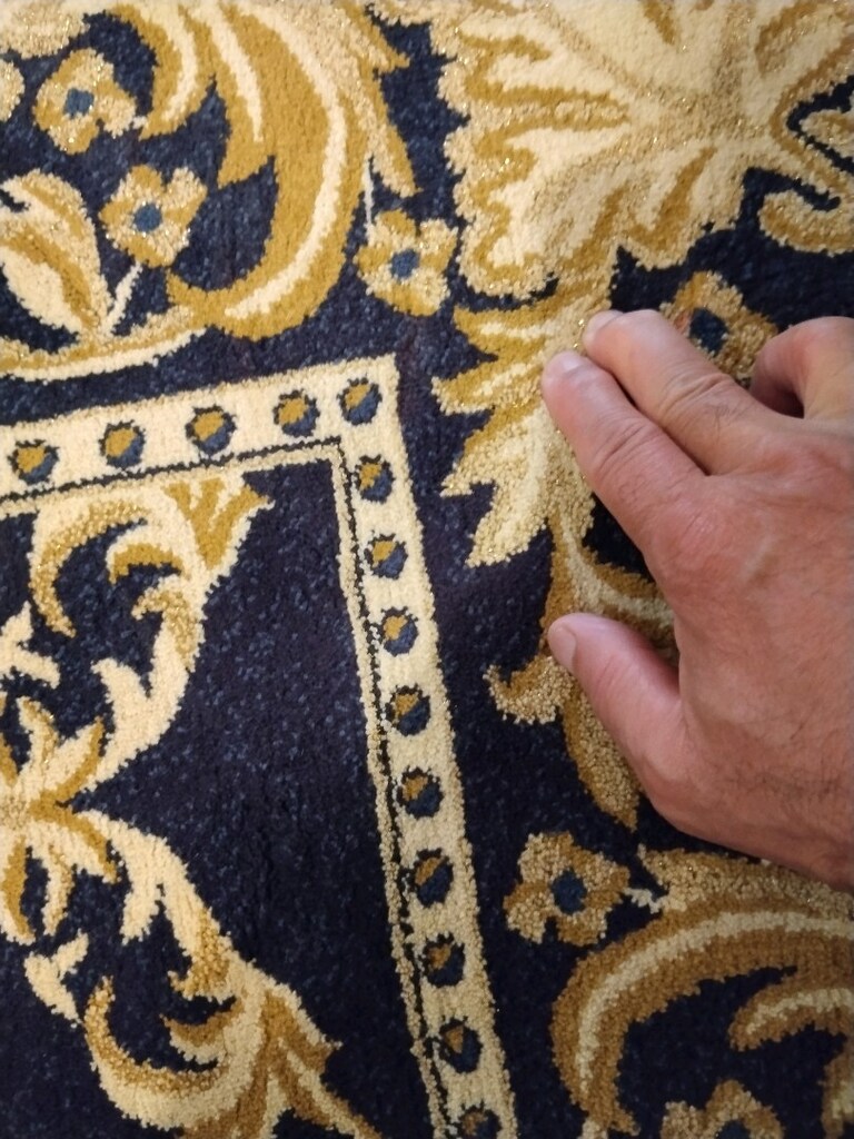 HALI 5 METRE KARE..MERİNOS MARKA SIFIR GİBİ..KAYMAZ..UZUN İPLİK - 3