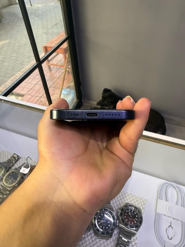 İPHONE 15 PRO 128GB YD 79 - 4