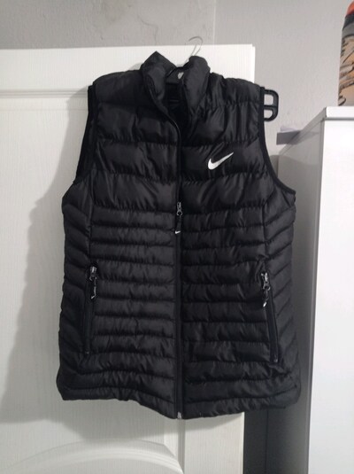 Nike yelek