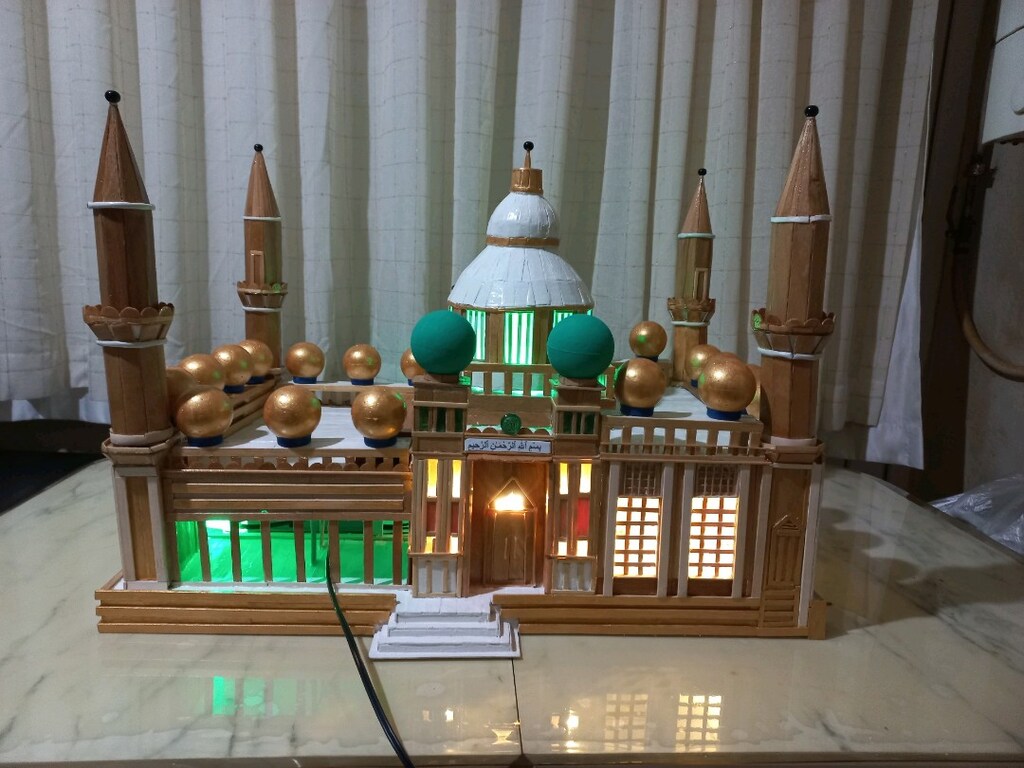 Led ışıklı 4 minareli el yapımı ahşap cami maketi - 11