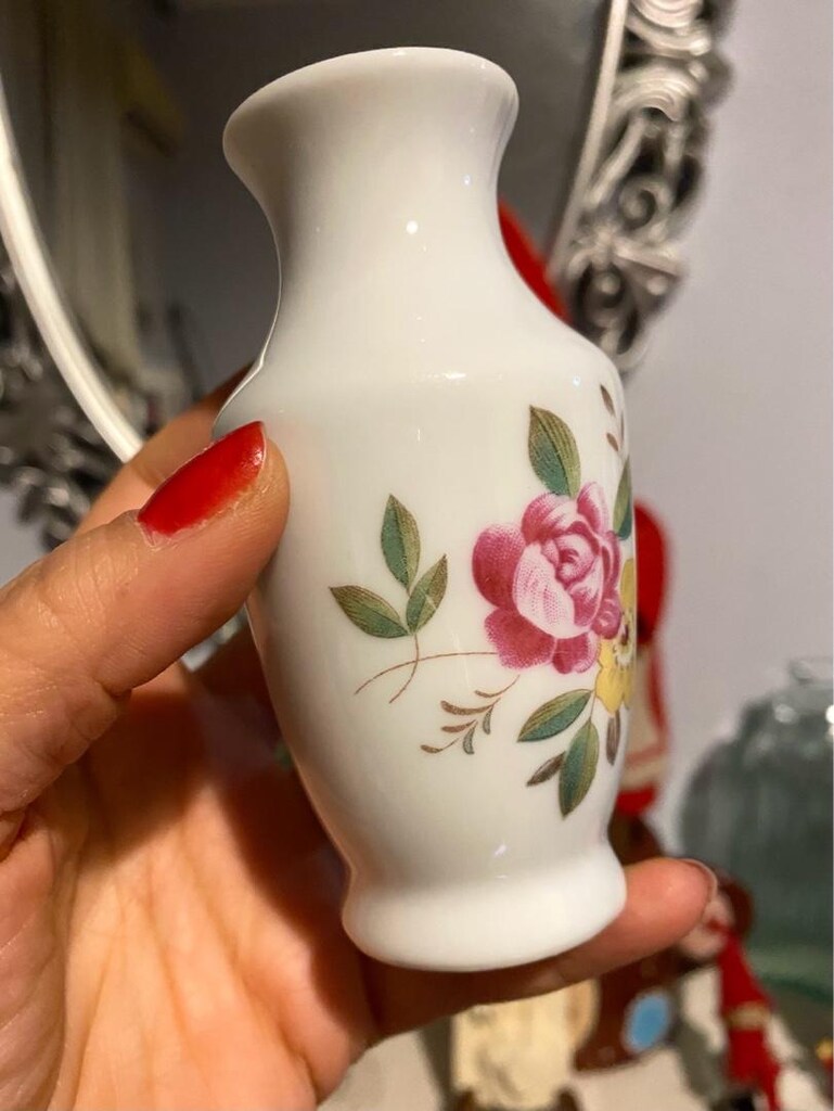 Vintage El Yapımı Mini Porselen Vazo - 7