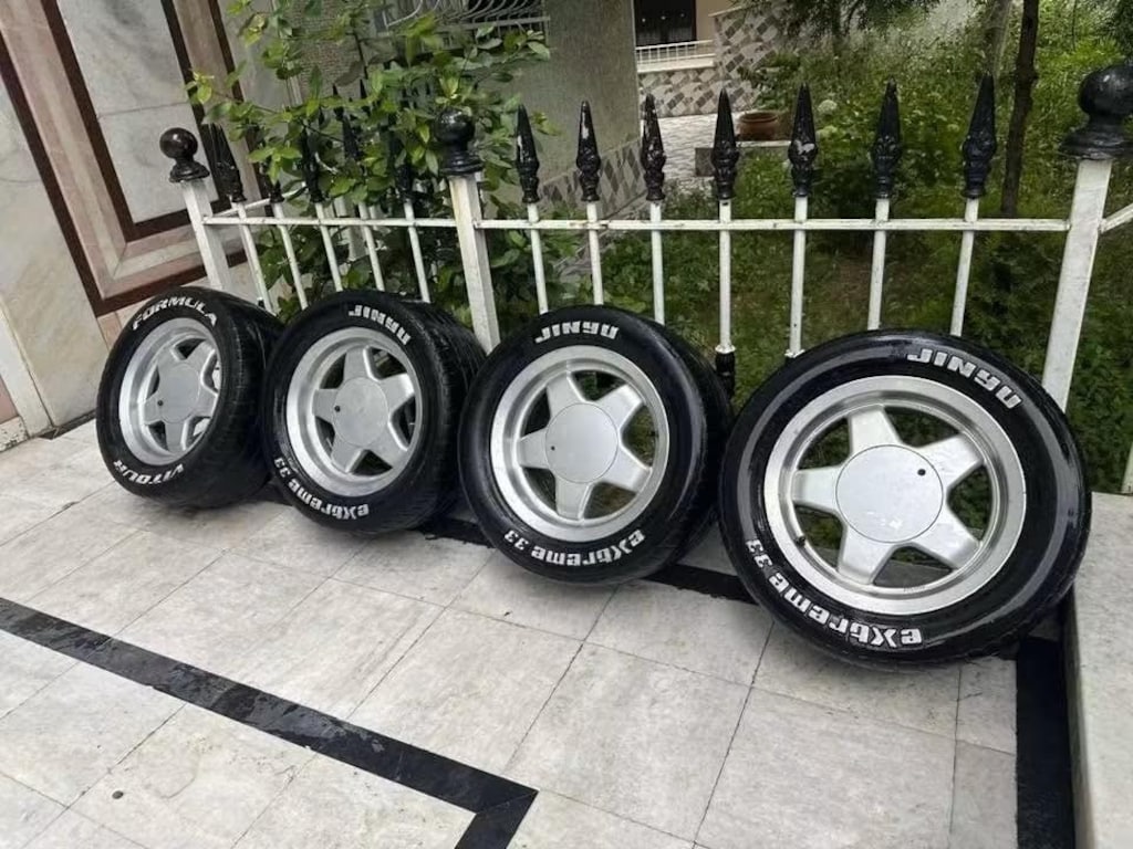 CMS 40 jant lastik takımı 3.Adet JİNYU Extreme 33 dür 215 50 13.tür - 2