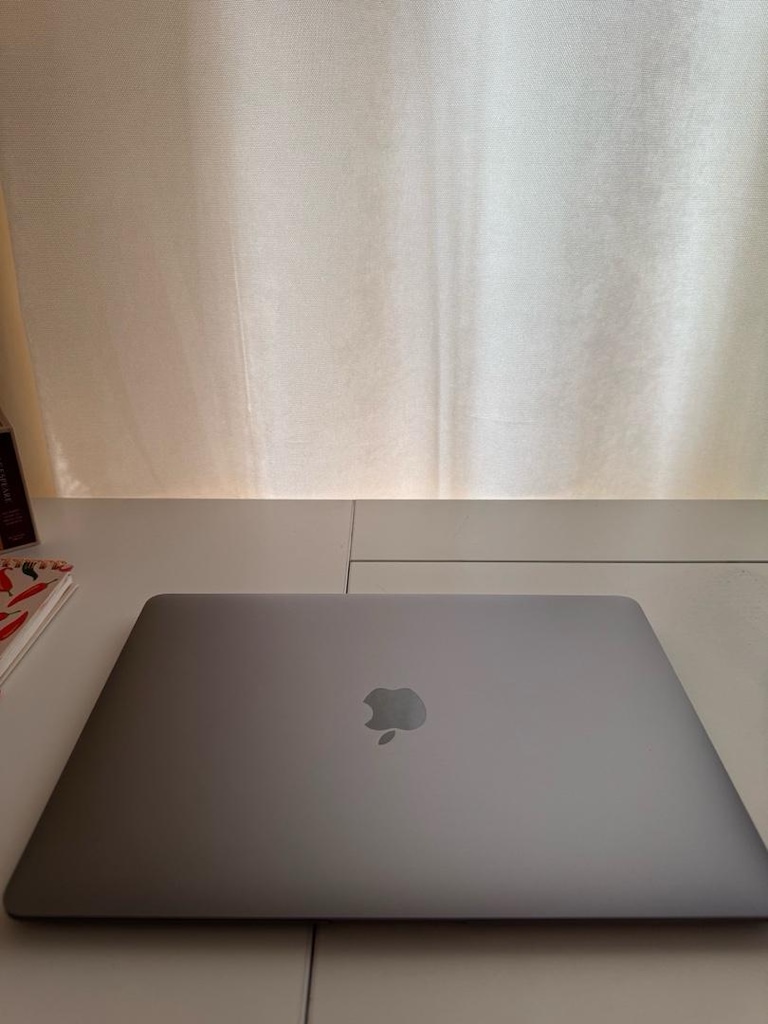 Macbook Air MGN63TU/A - 9