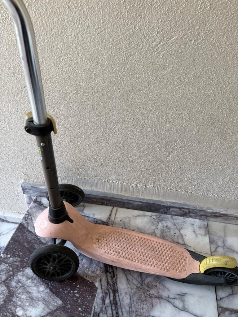 decathlon scooter pembe renkte - 5