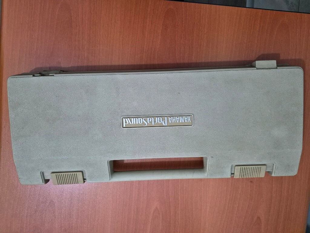 yamaha porta sound ps 300 - 3
